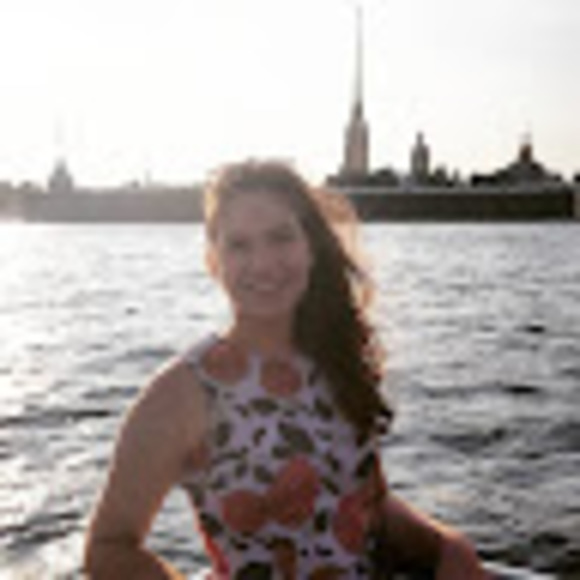 Meet your Posher, Nadia - Picture 1 of 1